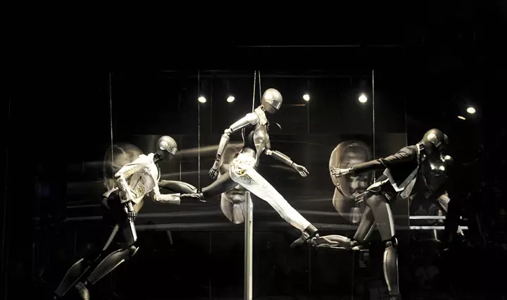 Vitrines de Karl Lagerfeld na Selfridges by LIGANOVA, Londres