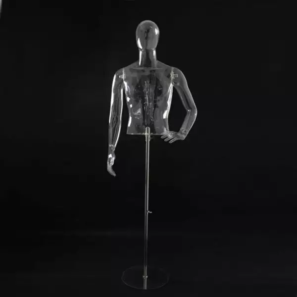 Manequins masculinos de meio corpo