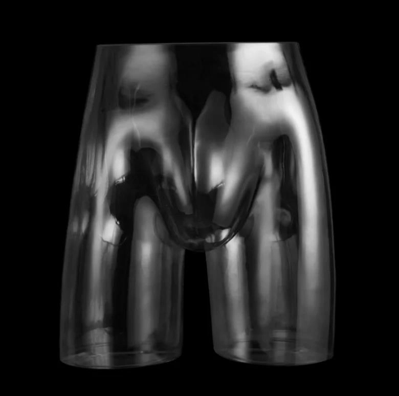Modelo masculino com formato de nádegas Modelo masculino com formato de nádegas